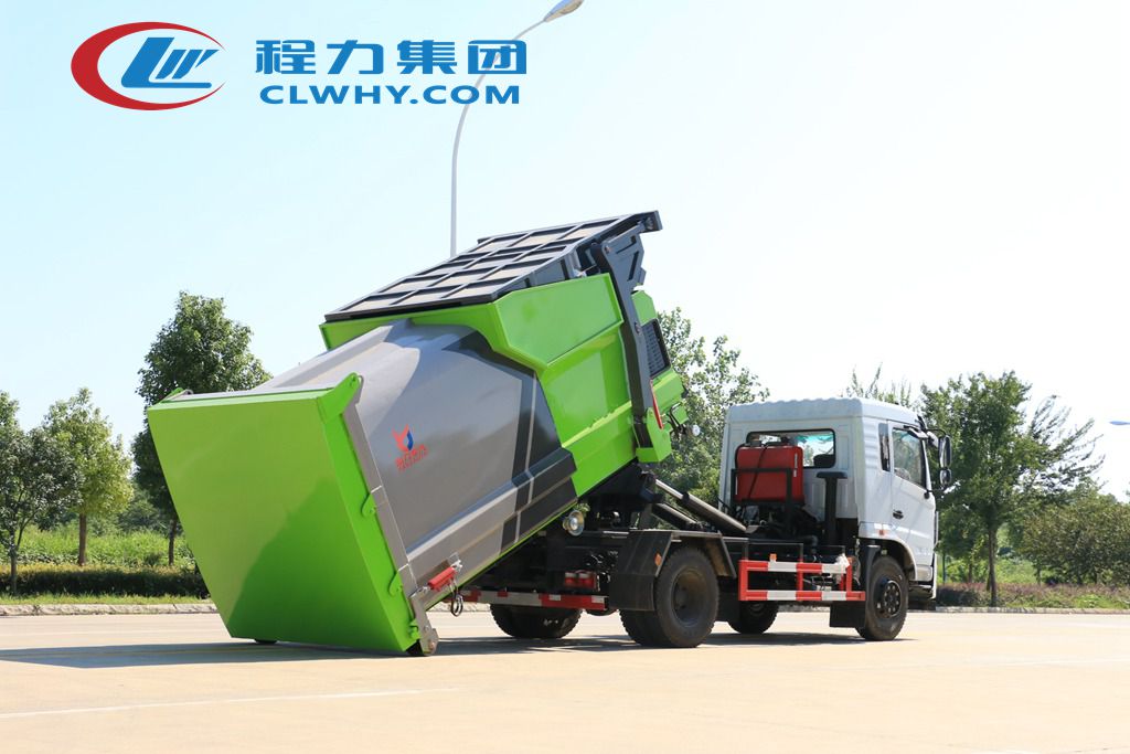 東風(fēng)專底勾臂垃圾車高清圖