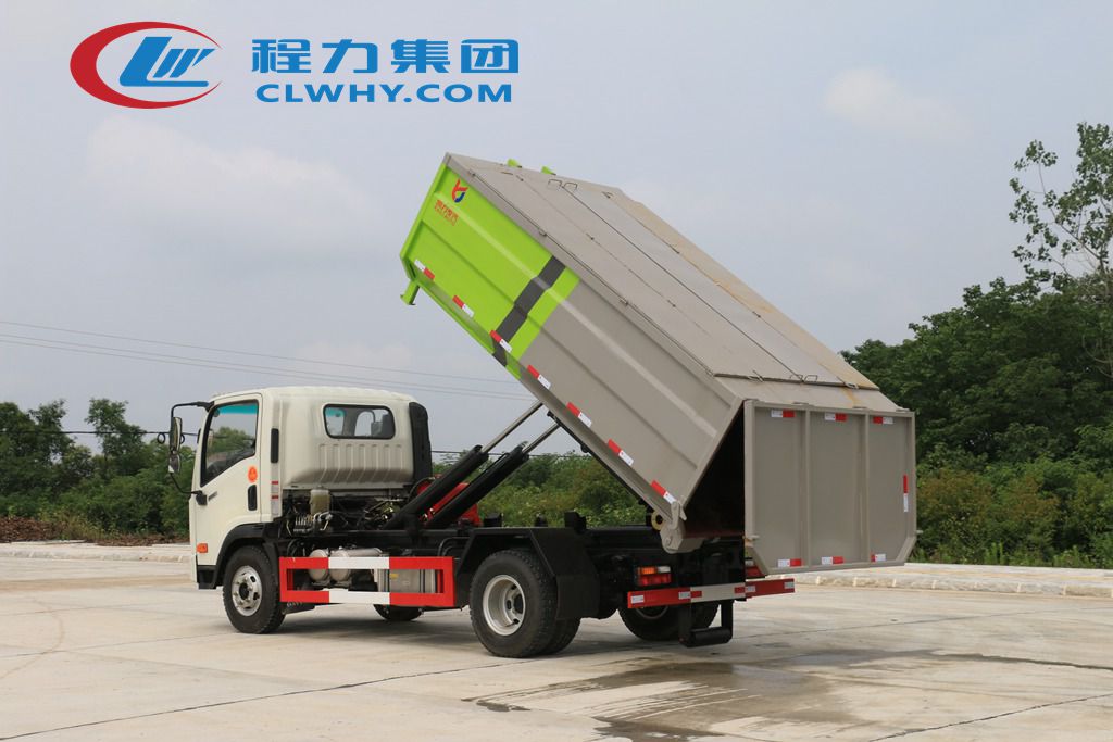 大運(yùn)勾臂垃圾車高清圖
