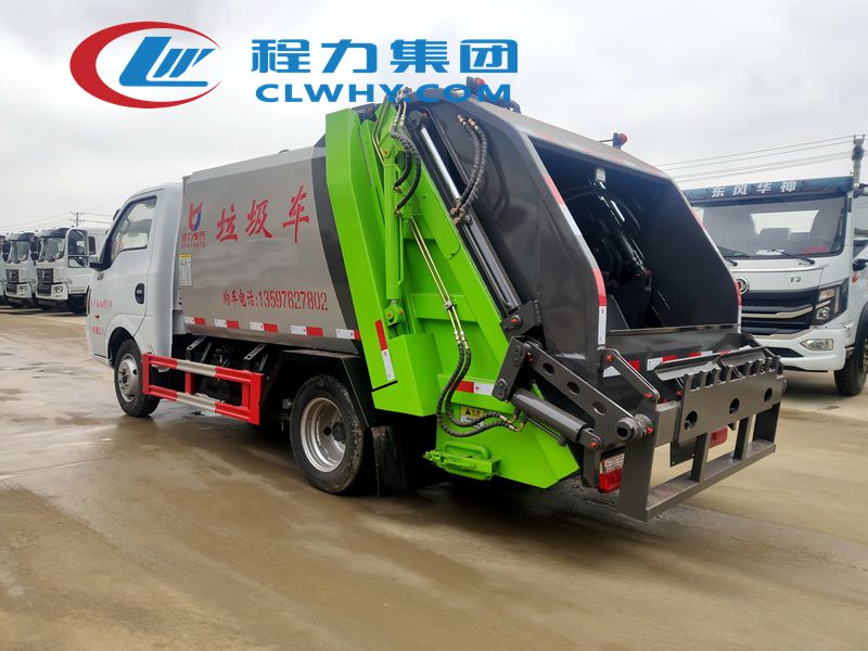 東風(fēng)途逸藍(lán)牌壓縮垃圾車發(fā)車杭州(圖3)